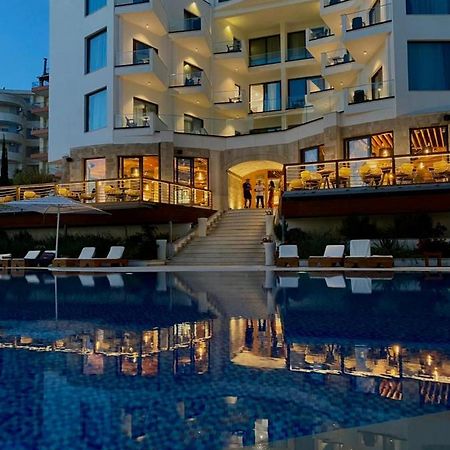 Harbour Hotel Sarandë Exteriör bild