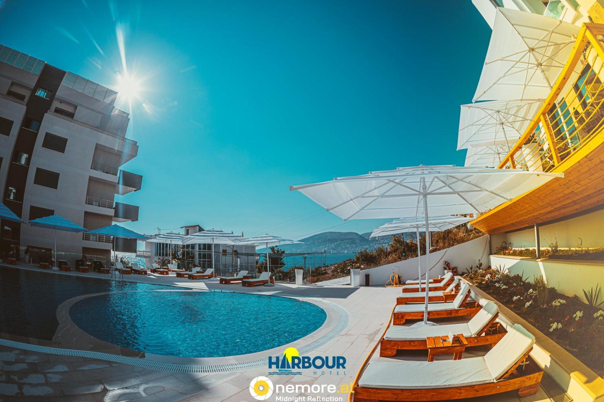 Harbour Hotel Sarandë Exteriör bild