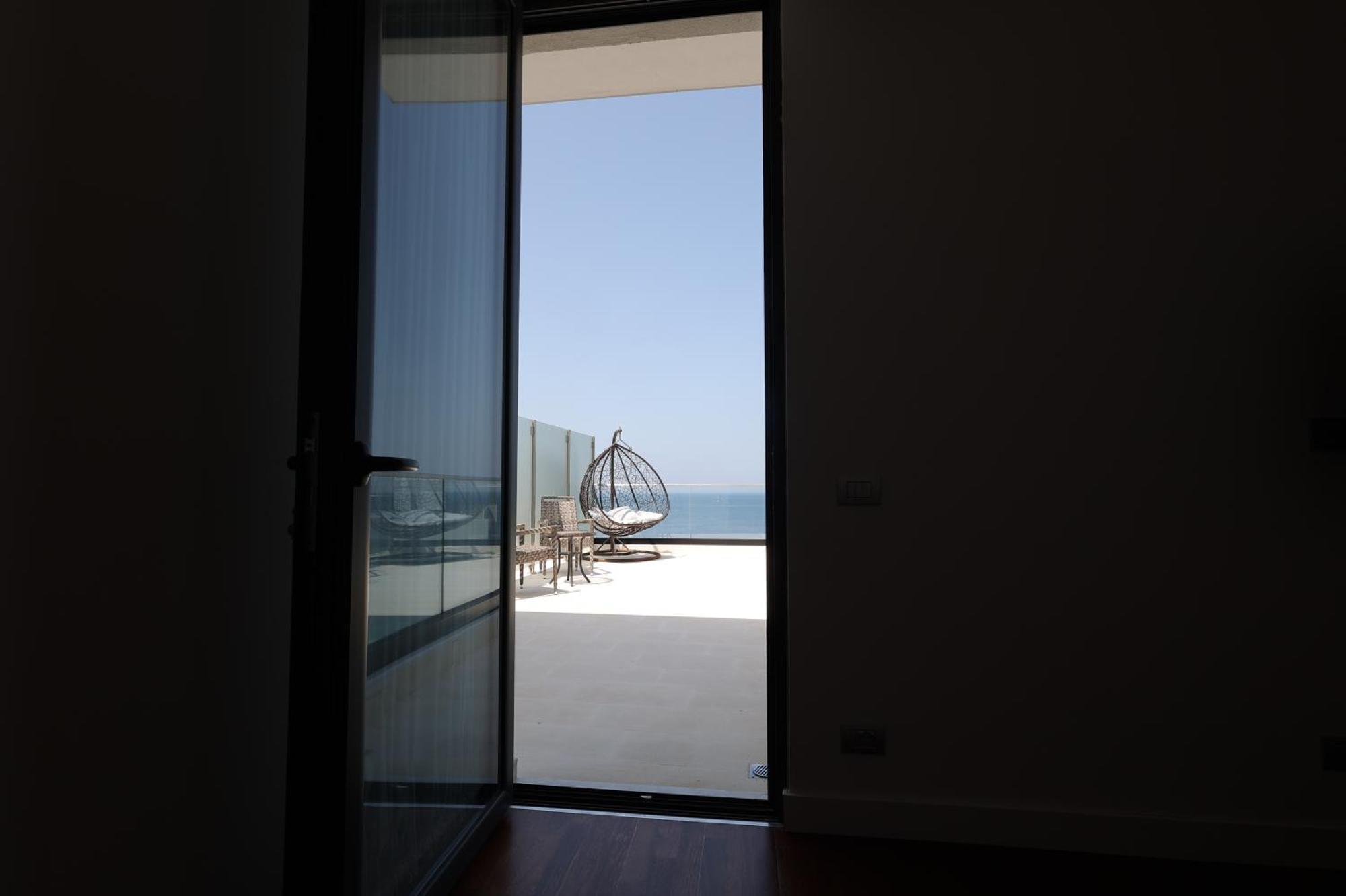 Harbour Hotel Sarandë Exteriör bild